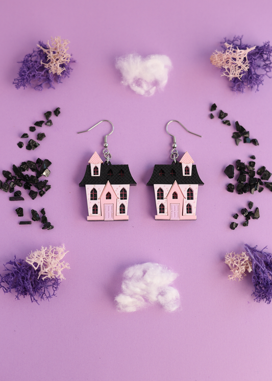 Pink Haunted House